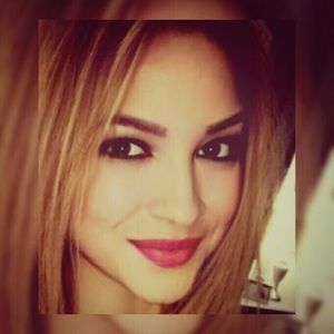 Meet your Posher, Ana